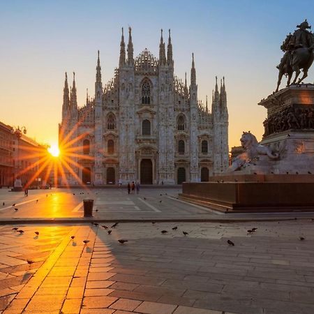 ミラノPretty House Navigli-Duomo Netflix & Designアパートメント エクステリア 写真